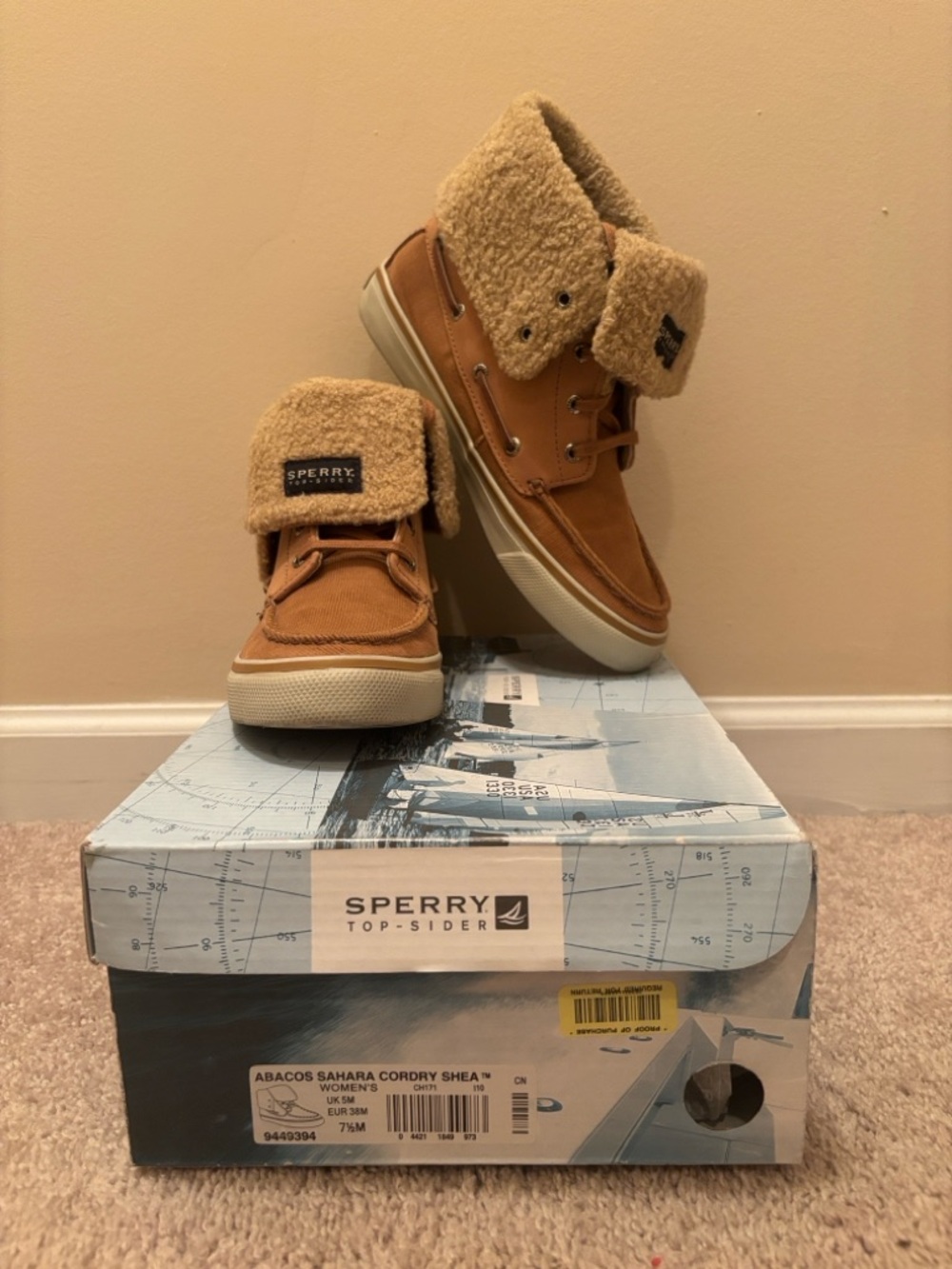 Sperry Fold-Down Abacos Sahara Corduroy Ankle Boots in Tan
